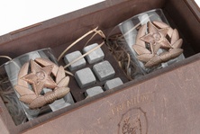 Подарочный набор Кокарда бронзовая и камнями для напитков